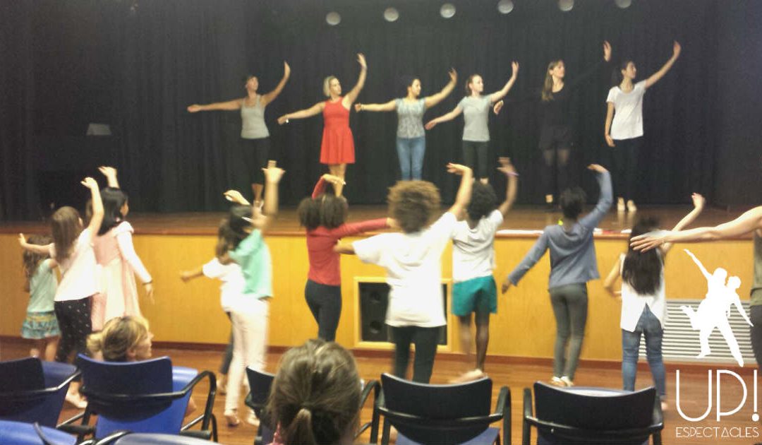 Últimos preparativos para el festival de final de curso!