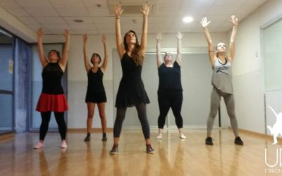 Nos ponemos en forma con una clase de baile muy completa